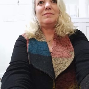 Meet your Posher, Kim